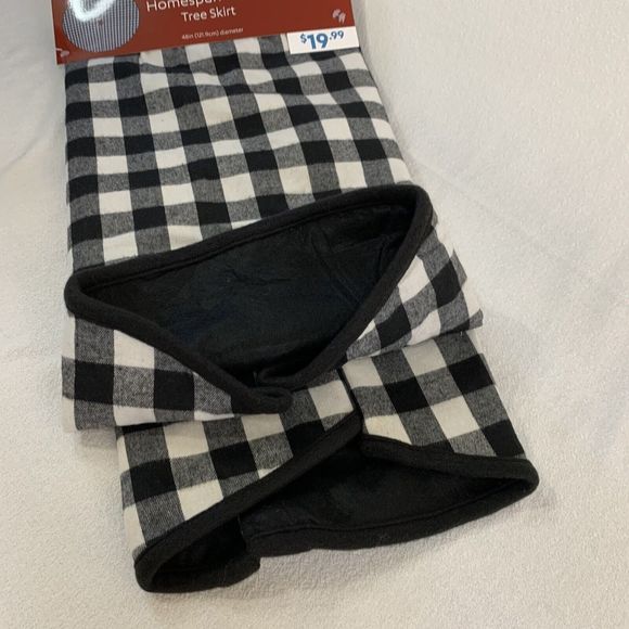 Christmas Tree Skirt Flannel Buffalo Check Plaid Black White 48in Farmhouse Cozy - Picture 3 of 7